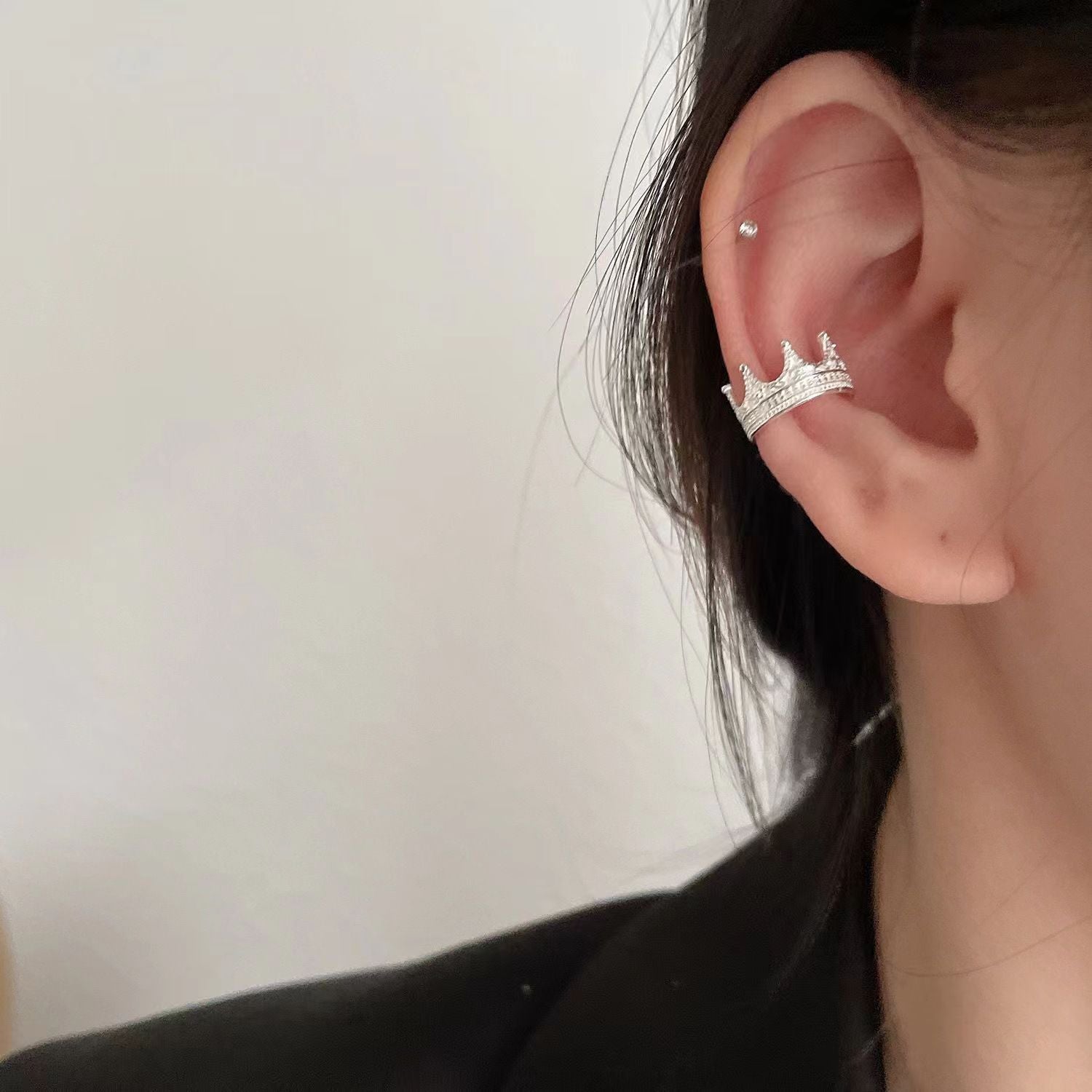 Trendy Silver Single Crown Ear Clip 1pair